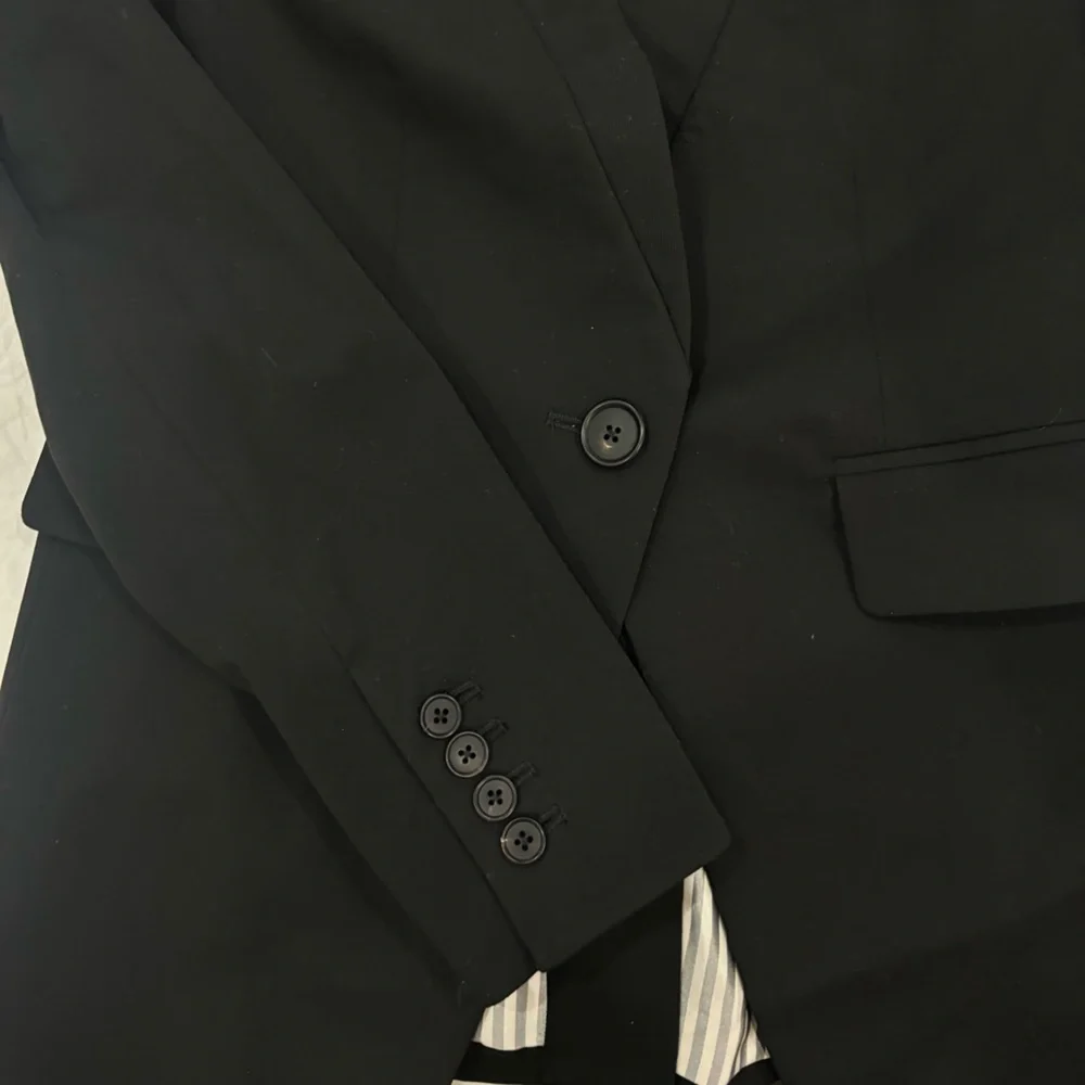Veronica Beard Black Beaded Collar Blazer - Picture 3 of 4